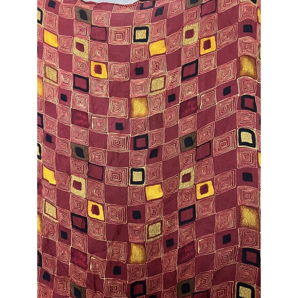 Geometric Scarf Womens One Size Burgundy Multi Square Spiral Pattern Shawl Wrap - Picture 2 of 2